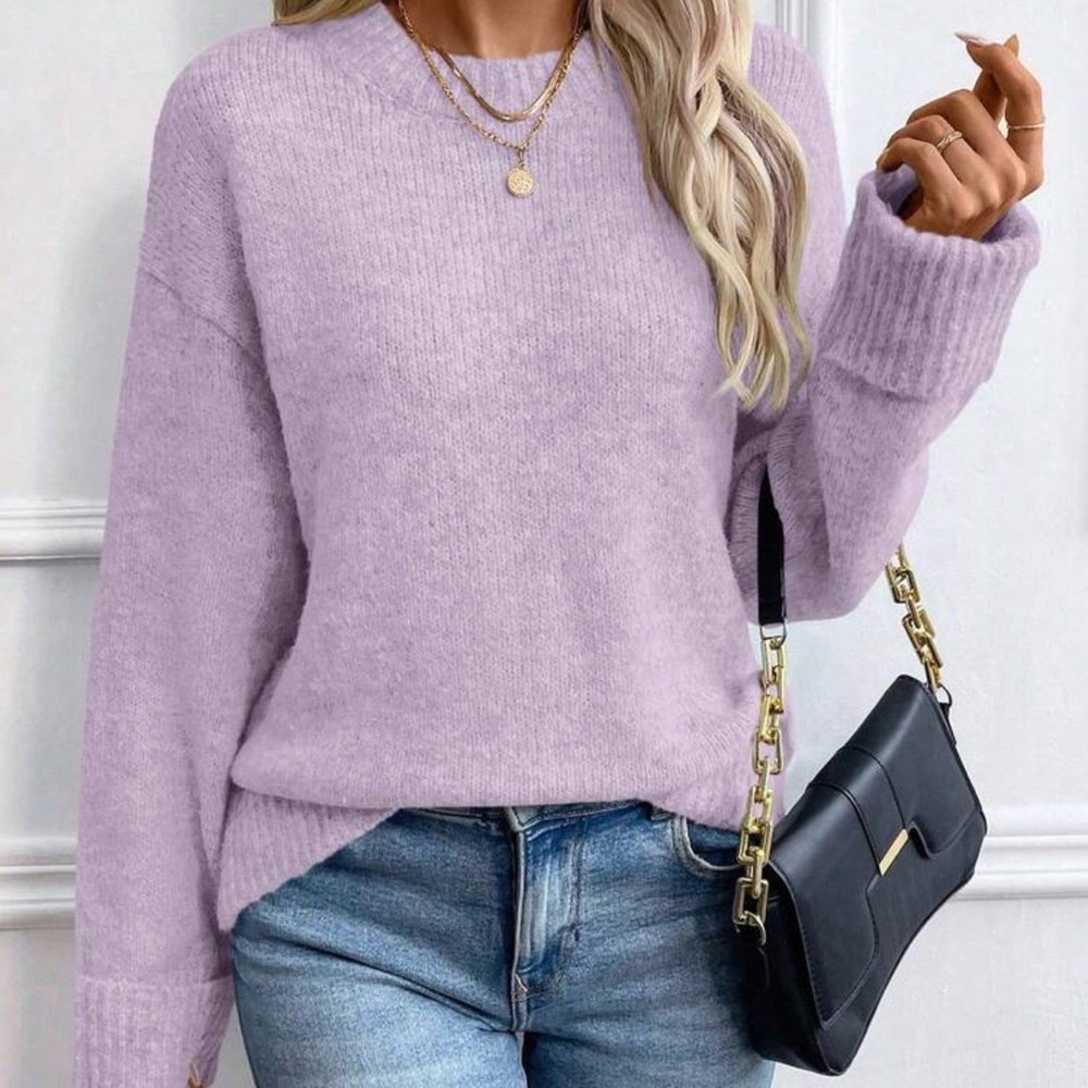 Elegant Lavender Crew Neck Sweater
